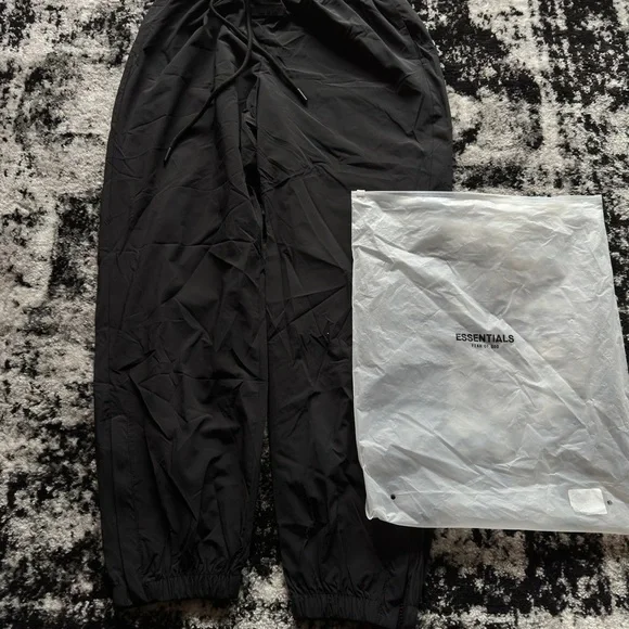 Fear of God Essentials Black Joggers - Picture 1 of 2